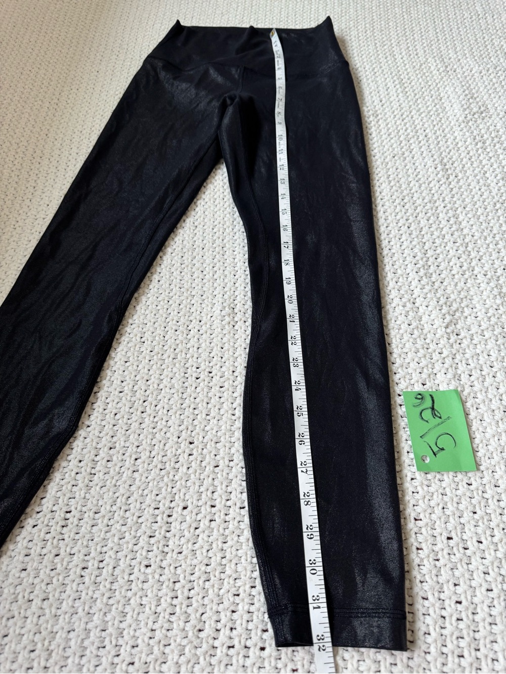 Lululemon Athletica High-Rise Shiny Black Leggings size 4 - Picture 6 of 9